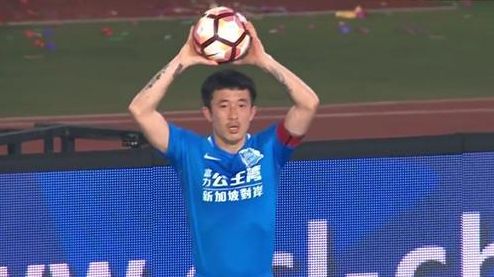 “巴尔韦德更想留在皇马，尽管有一家沙特联俱乐部提供了丰厚的报价。